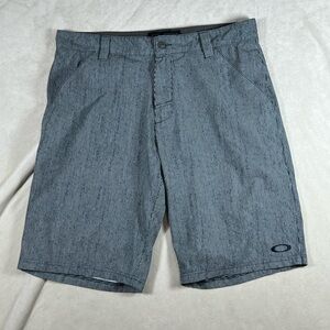 Oakley 34W Classic Gray Black Stripe Performance Shorts EUC